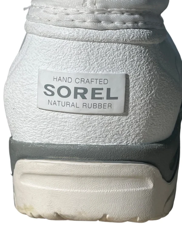 Sorel Snow Lion Womens Size 6 High White Waterproof Insulated Snow Boots Lined